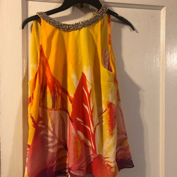 Jlo halter blouse - Picture 2 of 3